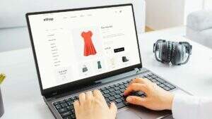 Read more about the article Como Montar Seu Marketplace de Moda: Um Guia Completo